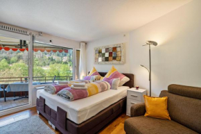 Zentrale Ferienwohnung mit Balkon